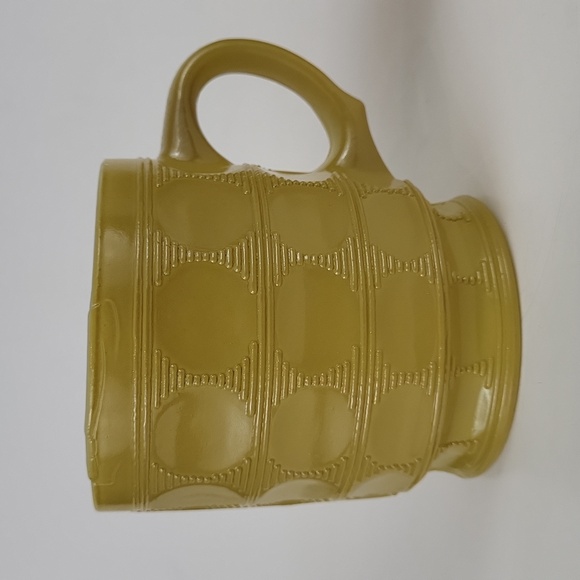 2 - Fire King Anchor Hocking Camelot Thumbprint Mugs "Rare" Coin Dot - Picture 8 of 16